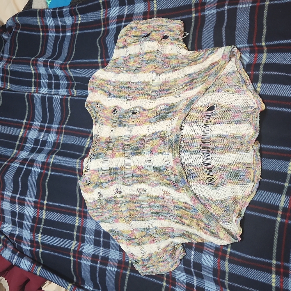 Multicolor cropped short sleeve  swearter brand 36point5, size small